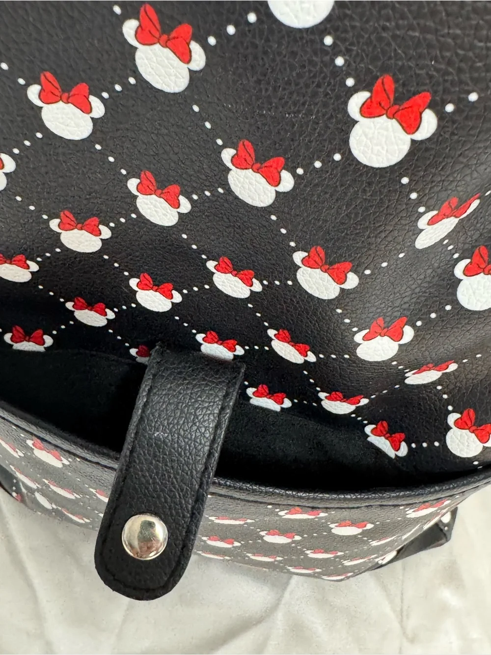 Disney Parks Official Minnie Mouse Student Laptop Backpack Red Black White